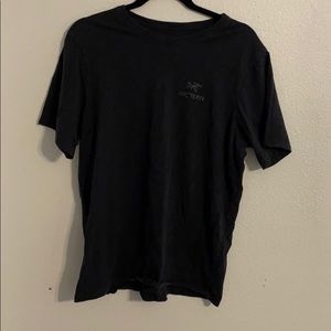 Men’s Large Arcteryx Tee